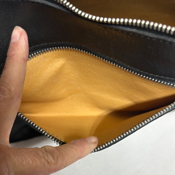 SAS Black and White Shoulder Bag with Zebra Print Leather/ calfskin - Picture 6 of 16